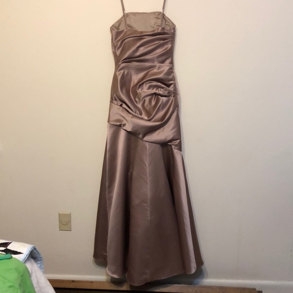 Tope Formal - Picture 2 of 3